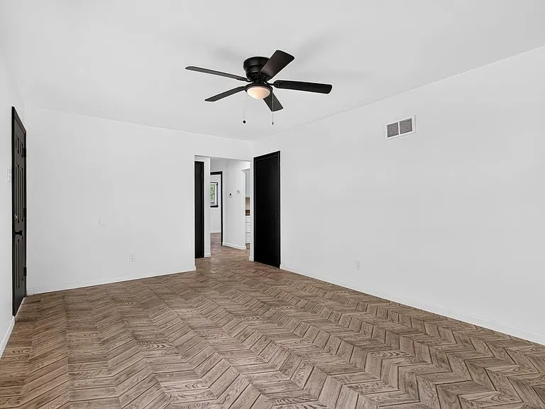 5544 Sapphire Ave — Photo 12