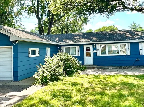 5011 Vera Cruz Ave N, Crystal, MN 55429