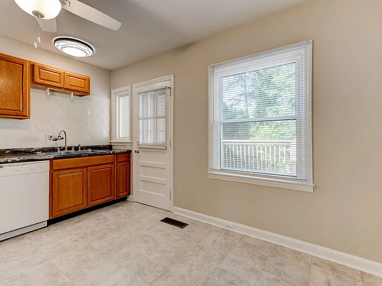 1273 Duane Rd — Photo 25