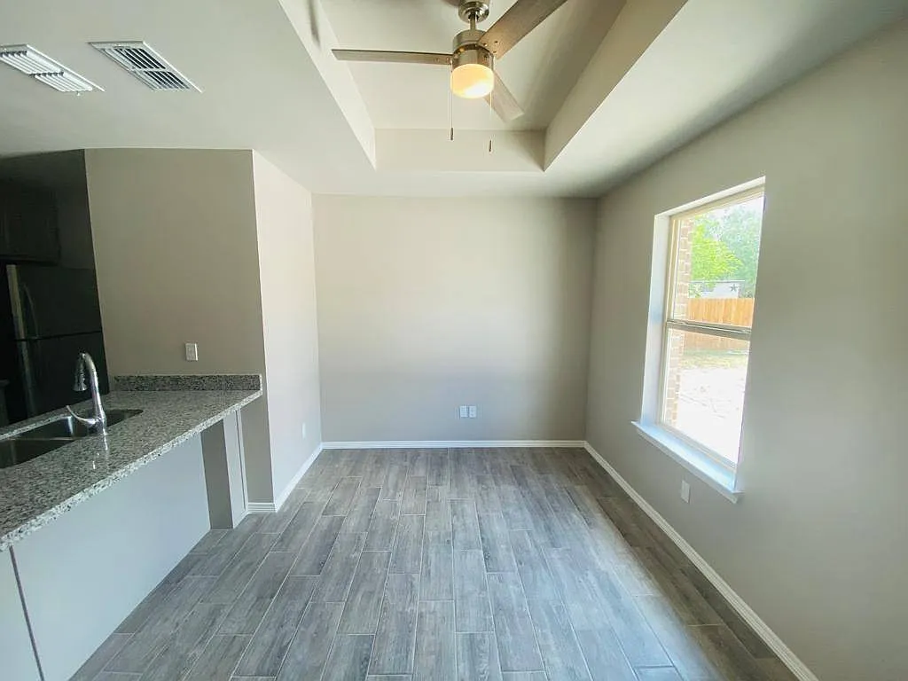 1105 W Kennedy St #26 in Pharr, TX 78577 — Photo 4