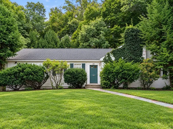 24 Cliff Rd, Wellesley, MA 02481