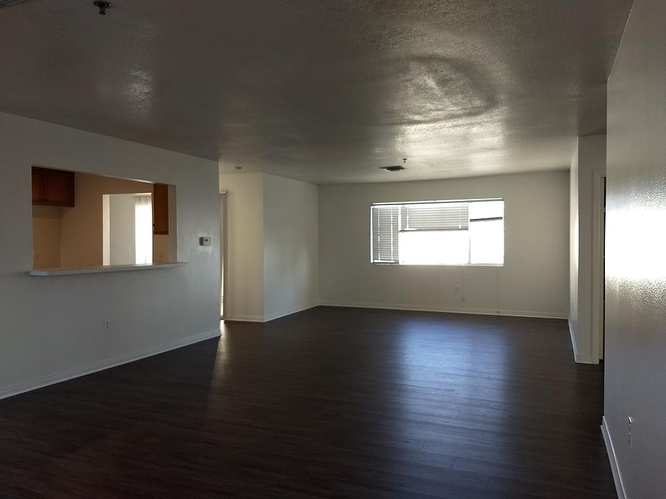 1st image of 901 W Service Ave