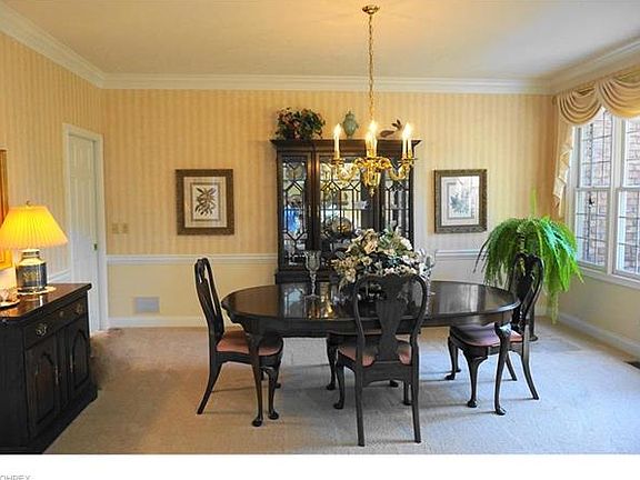 4th image of 29186 Weybridge Dr