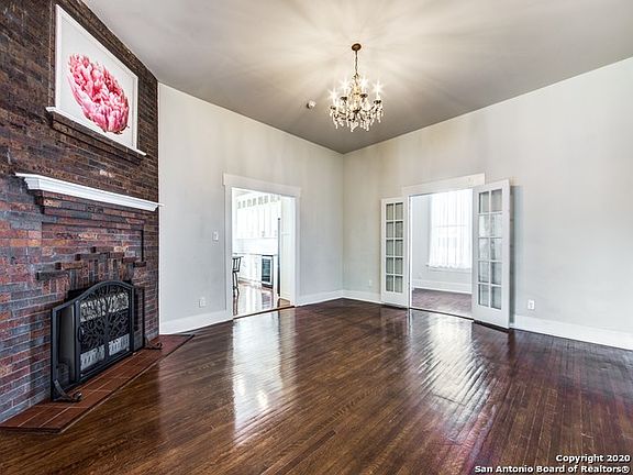 5th image of 317 E Myrtle St