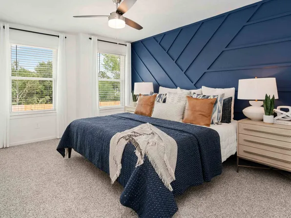 7721 Inwood Hills Ln, Houston, TX 77088