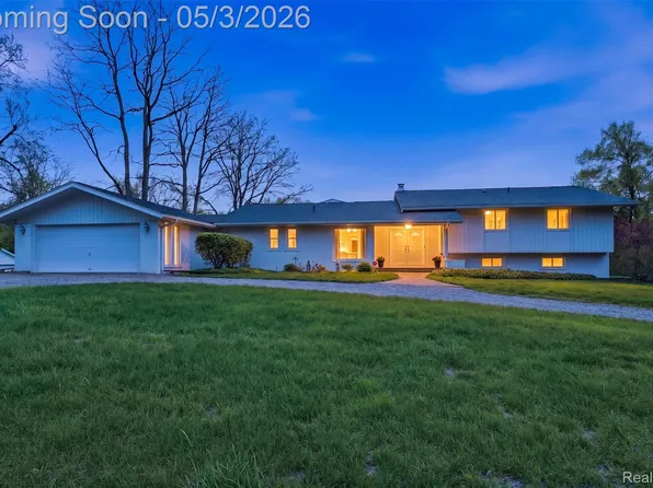 1700 Washington Rd, Rochester Hills, MI 48306