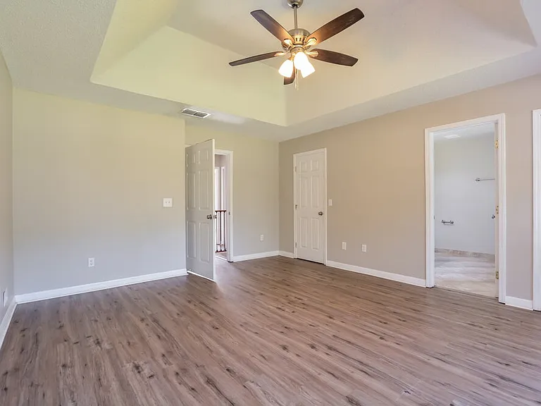 2233 Grand Tree Ct — Photo 12