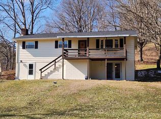 66 Whaley Ln, Clarksburg, WV 26301