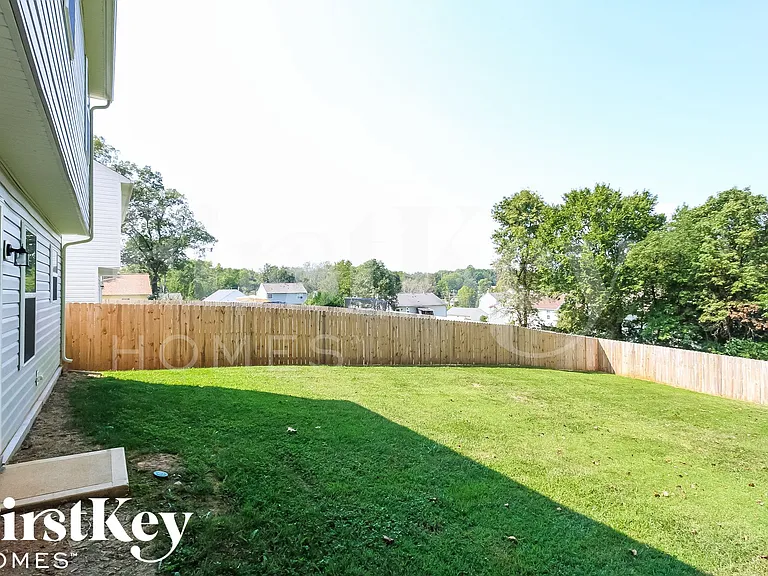 1909 Allyson Ave — Photo 15
