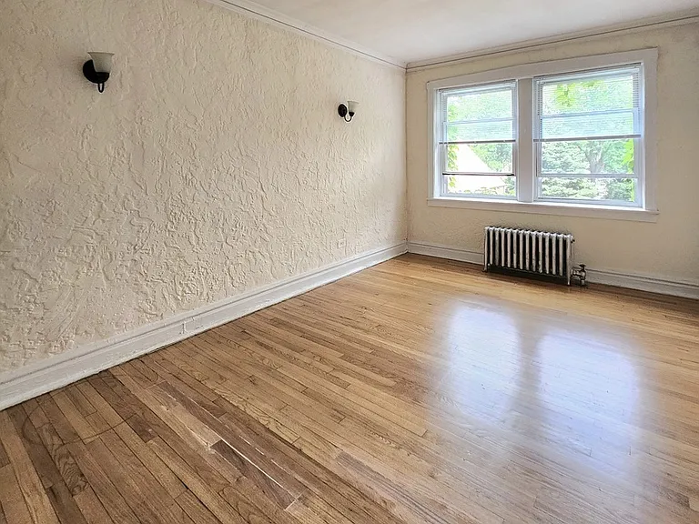 2244 N Monticello Ave #3W — Photo 9