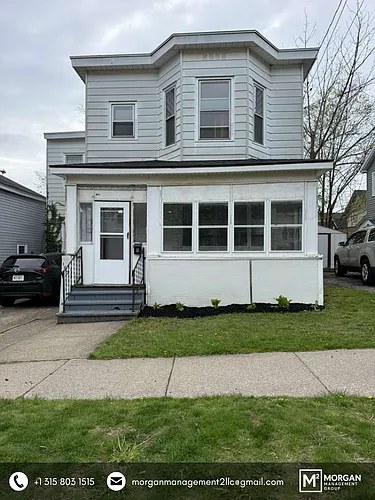 162 W 8th St Photo 1