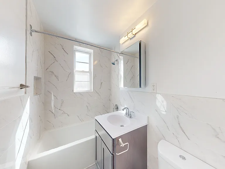 Parktowne Apartments — Photo 6