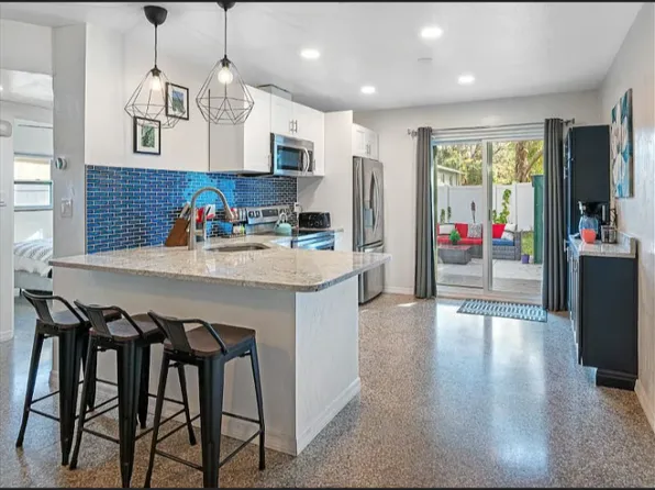 3728 20th Ave S #1, Saint Petersburg, FL 33711