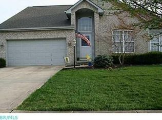 5701 Westbriar Dr, Hilliard, OH 43026
