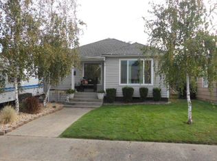 36 Myers Ct, Medford, OR 97501