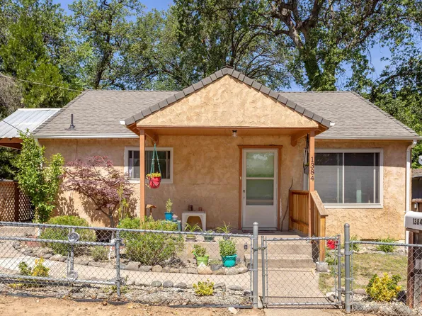 1384 Diamond St, Anderson, CA 96007