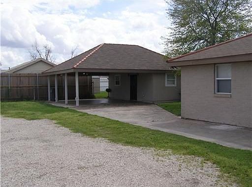 2nd image of 10816 Curran Blvd