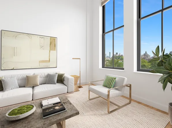 421 Hudson Street image 2 of 8