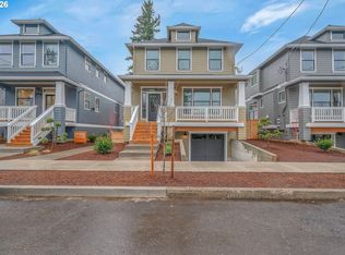 6481 SE Ramona St UNIT A, Portland, OR 97206
