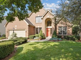 6600 Meadow Glen Dr S, Westerville, OH