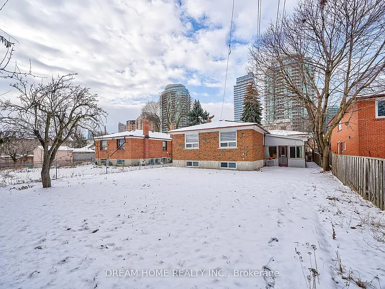 451 Kenneth Ave #MAIN — Photo 25
