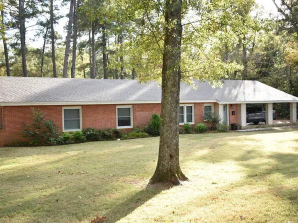 615 Partee Dr, Magnolia, AR 71753