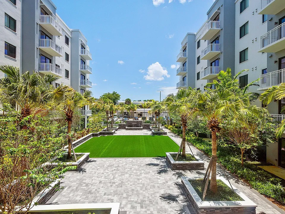 Greenspace courtyard with lounge seating