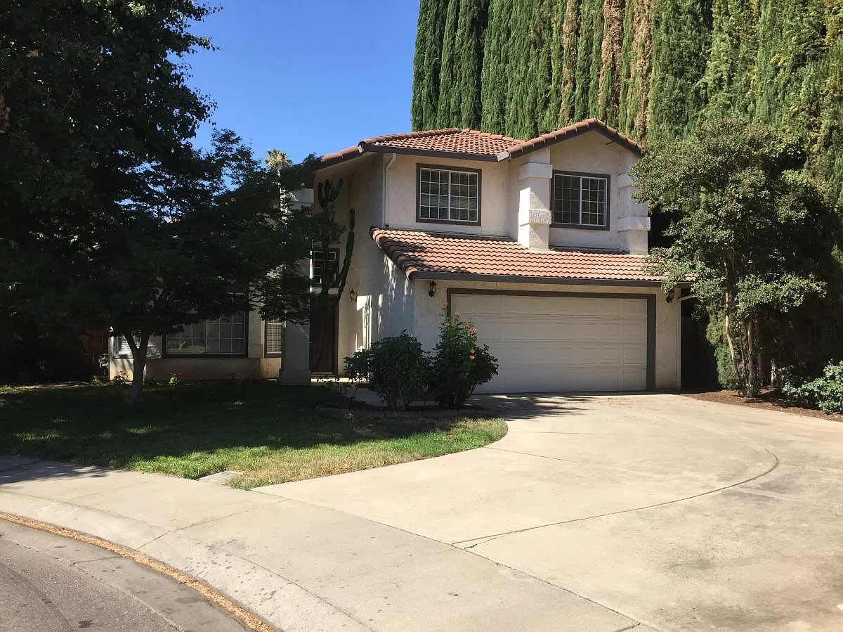 2101 Finley Ct photo 1
