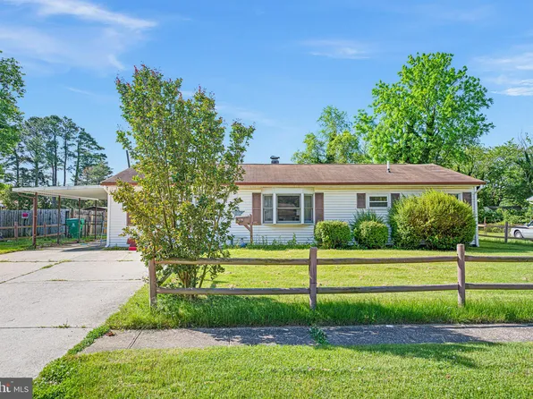 30 Saxton Rd, Dover, DE 19901