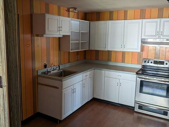 5th image of 123 Arsenal St
