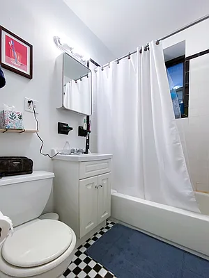 Rented by Compass | media 20