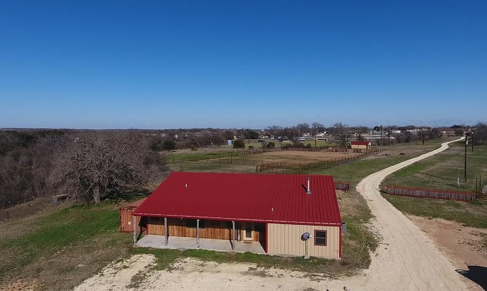 1st image of 227 W Lipan Dr