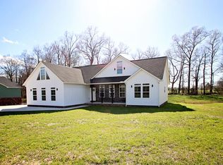 282 Grace Dr, Sparta, TN 38583