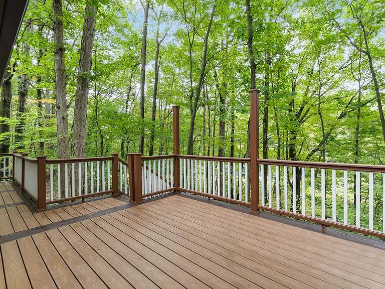 17767 Falling Leaves Rd — Photo 24