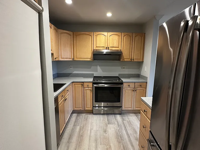 1530 Sunnyvale Ave #12 — Photo 11