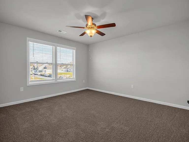 23 Silverthorne Ct — Photo 33