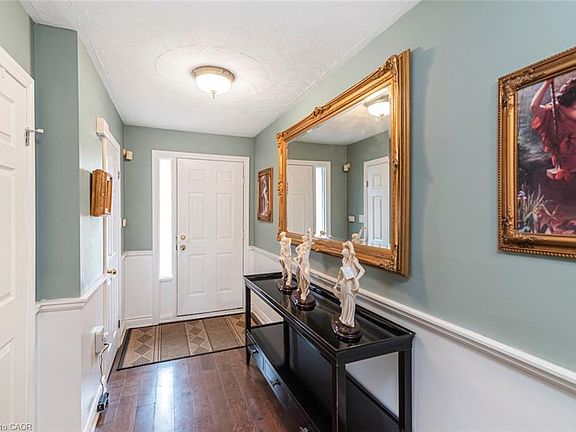 3rd image of 255 Mount Albion Rd #22