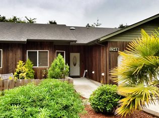 1345 SW Chad Dr, Waldport, OR 97394