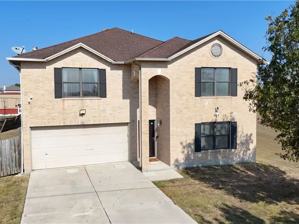 585 Siebert Dr, Kyle, TX 78640