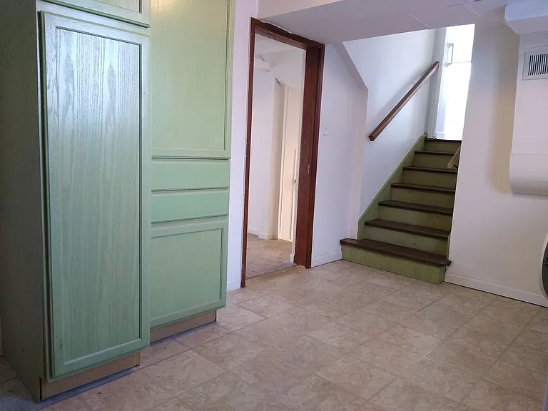 2128 Hooker St — Photo 22