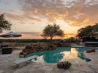 220 Fawn Meadow Dr, Dripping Springs, TX 78620