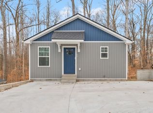 506 Lakeshore Dr, Dover, TN 37058