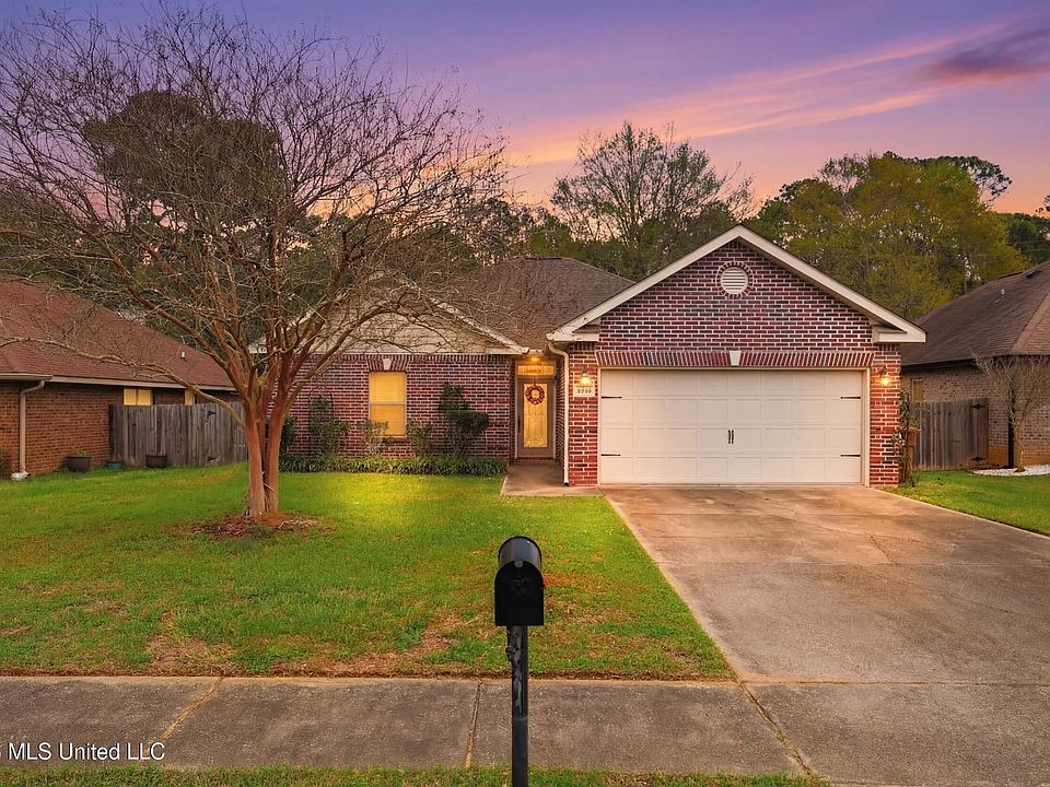 1st image of 13709 Windwood Dr