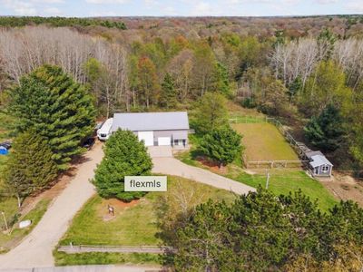 8746 Cleveland Rd, Mecosta, MI, 49332