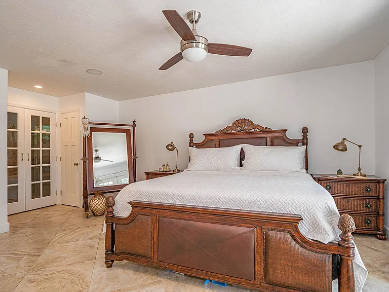 1075 Morningside Dr — Photo 22