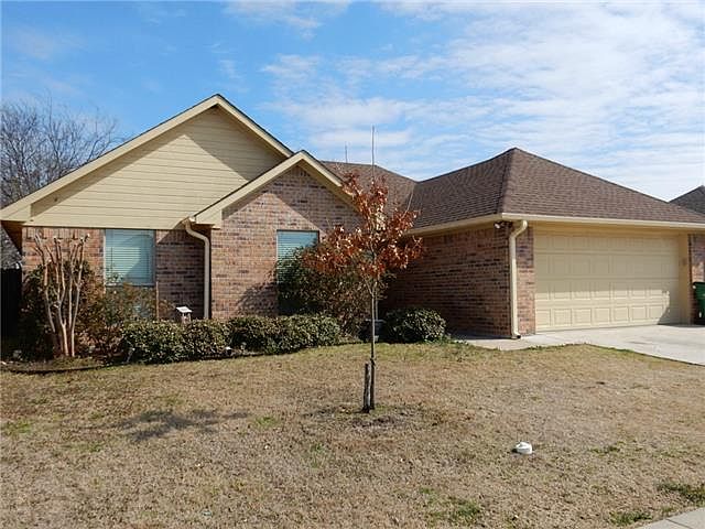 1st image of 2216 Kaitlyn Cir
