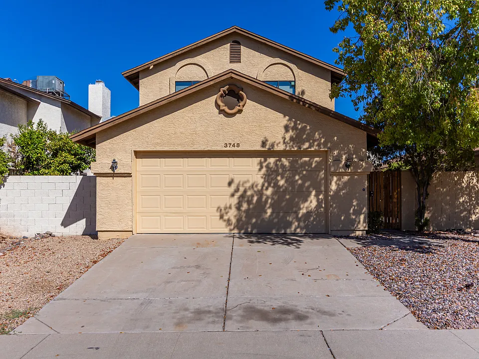 3748 W Carol Ann Way