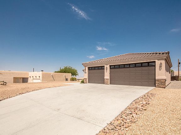 3rd image of 3415 El Toro Dr