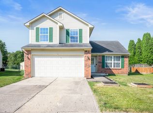 6 Village Pkwy, Pendleton, IN 46064