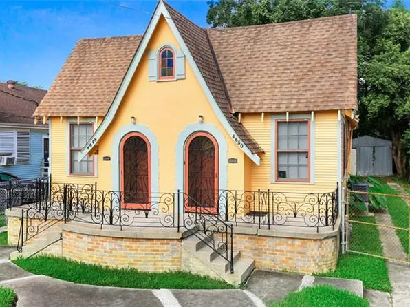4648 Baccich St, New Orleans, LA 70122